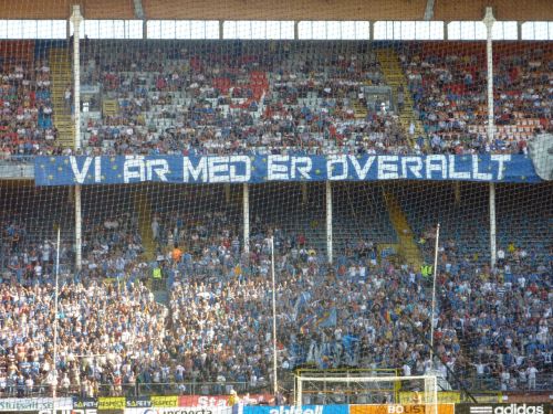 'We are with you everywhere' DIF supporters
